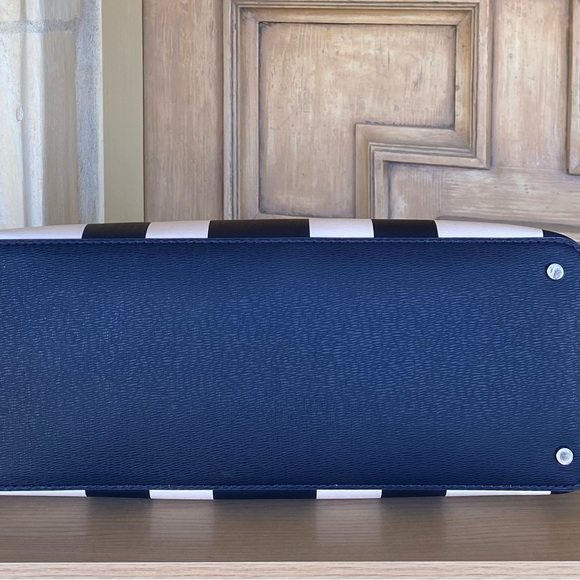 Kate spade Darcy Stripe large satchel handbag crossbody bag - Picture 5 of 6